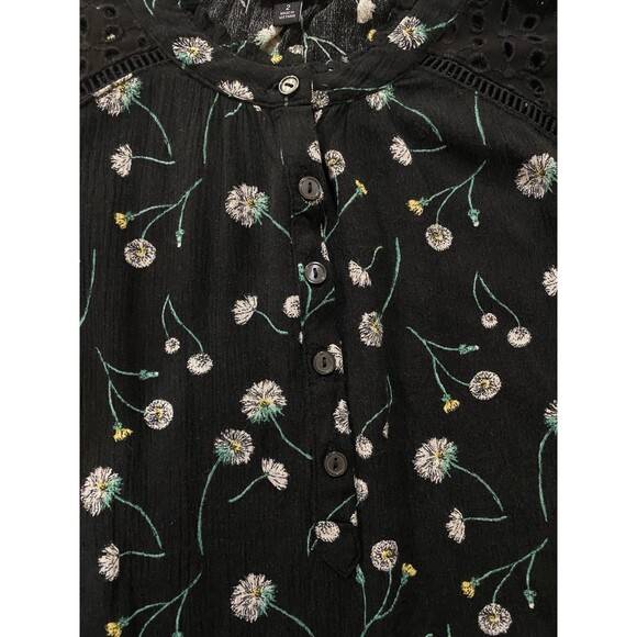 Torrid Black Floral Eyelet Lace Inset Babydoll Top Size 2 (18/20 2X) 3/4 Sleeve - Picture 3 of 11